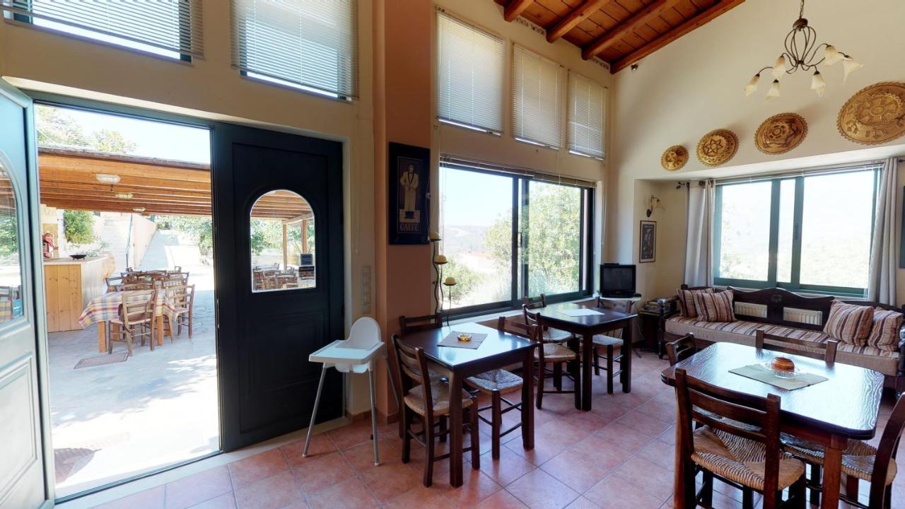 Nana Apartments Zarós Екстериор снимка
